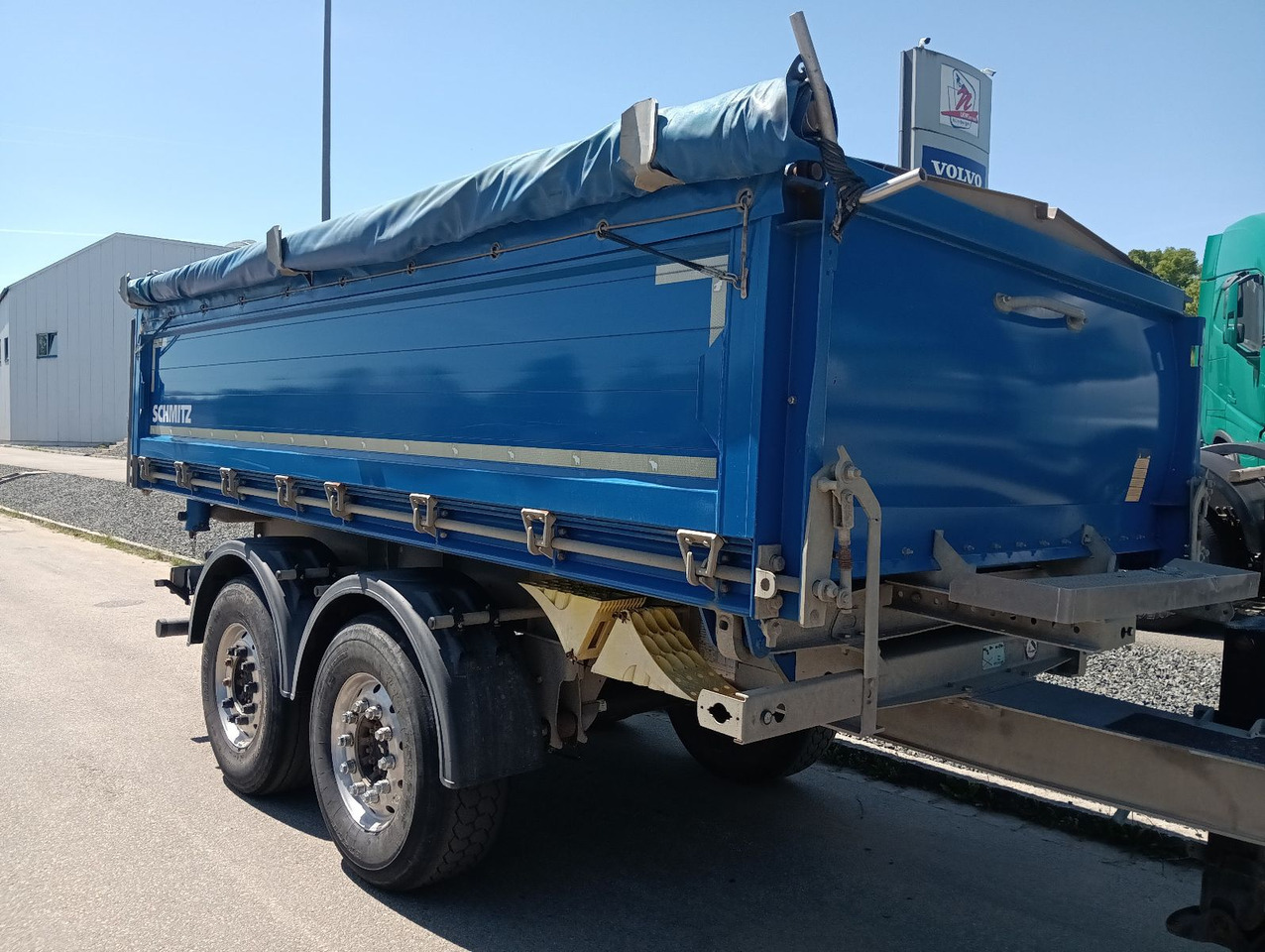 Schmitz Cargobull ZKI 18 Tandem 3-Seiten Kipper ALU ALCOA Rollplan - Pótkocsi billenőplatós: 5 kép. Schmitz Cargobull ZKI 18 Tandem 3-Seiten Kipper ALU ALCOA Rollplan - Pótkocsi billenőplatós: 5 kép.