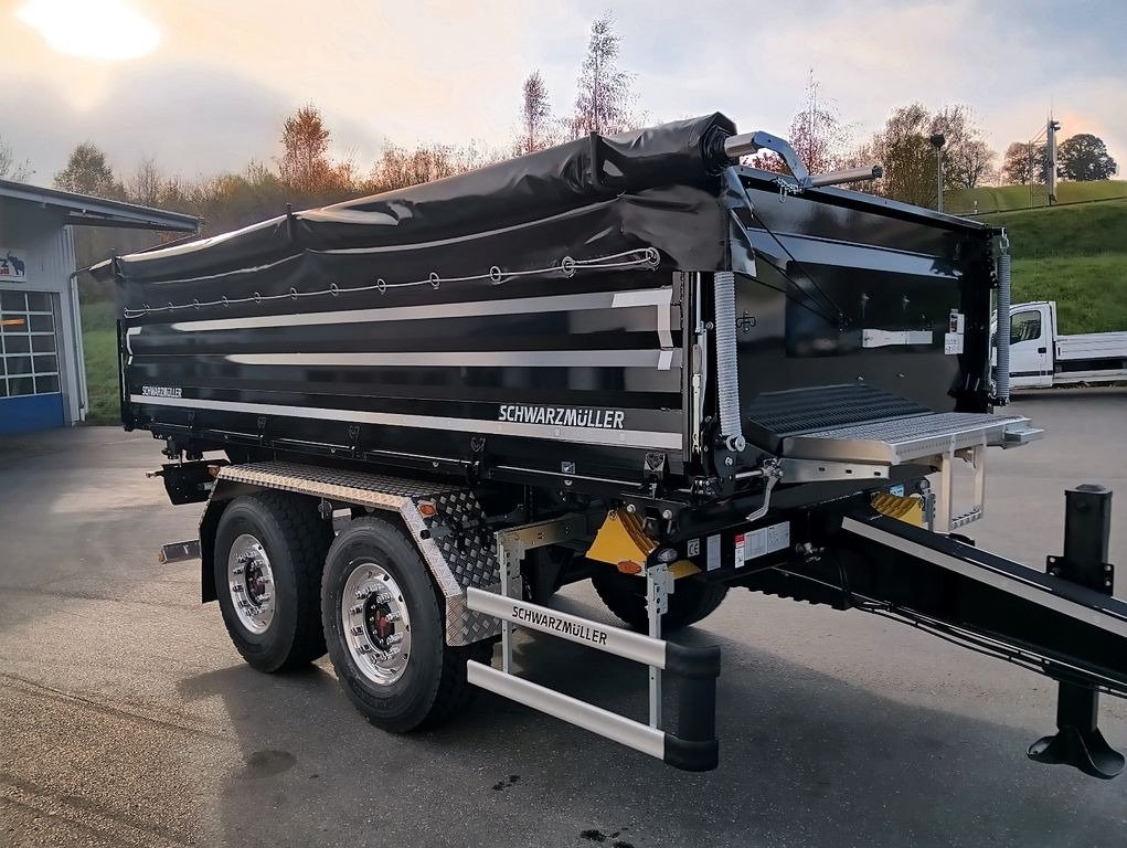 Schwarzmüller 2-A Tandem 3-Seitenkipper VollausstattungAlufelg - Pótkocsi billenőplatós: 2 kép. Schwarzmüller 2-A Tandem 3-Seitenkipper VollausstattungAlufelg - Pótkocsi billenőplatós: 2 kép.