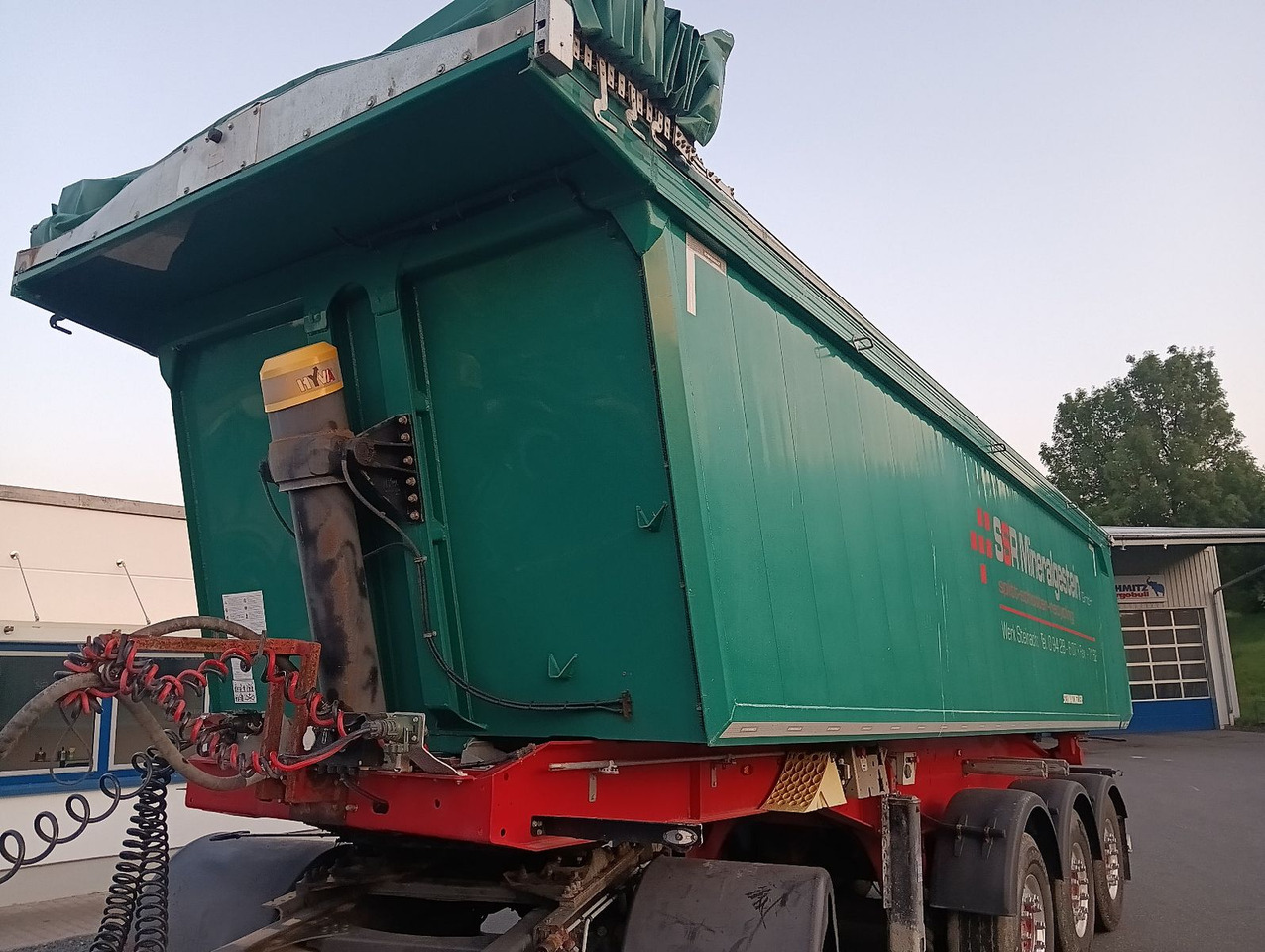 Schwarzmüller 3-A Alumulde ALCOA 27m3 SAF Lift 5,4t el.Verdeck - Félpótkocsi billenőplatós: 3 kép. Schwarzmüller 3-A Alumulde ALCOA 27m3 SAF Lift 5,4t el.Verdeck - Félpótkocsi billenőplatós: 3 kép.