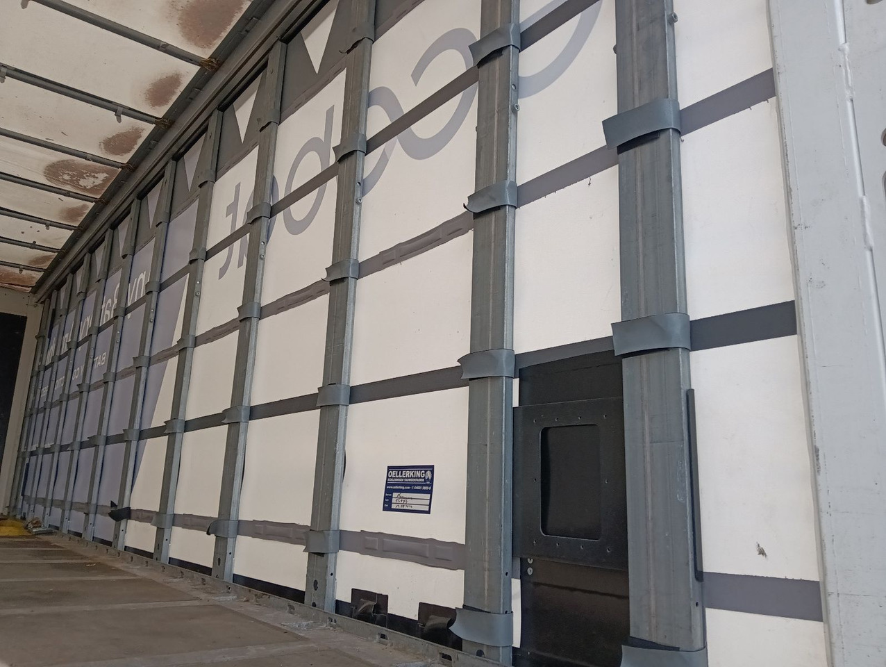 Új Ponyvás felépítmény Wecon 4x Duke WPR715 SG RAPIDO  Bodenstaufach verzinkt: 13 kép.