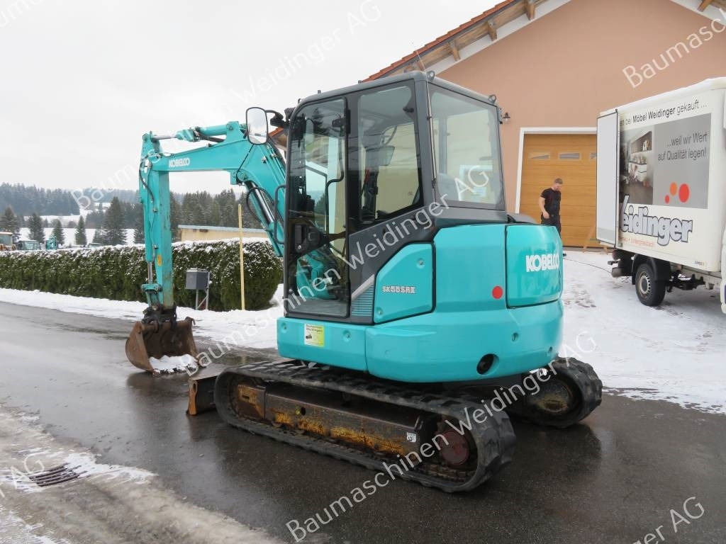 Kobelco SK 55 SRX-6 - Minikotró: 5 kép. Kobelco SK 55 SRX-6 - Minikotró: 5 kép.