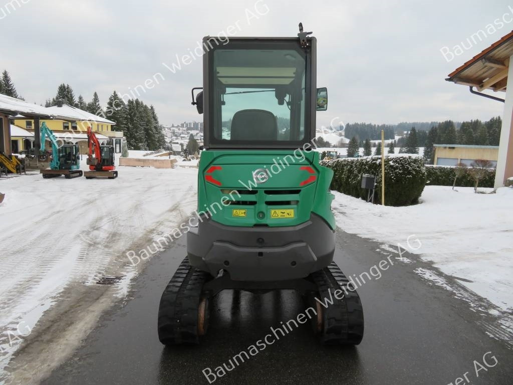 Volvo ECR 25 D - Minikotró: 4 kép. Volvo ECR 25 D - Minikotró: 4 kép.