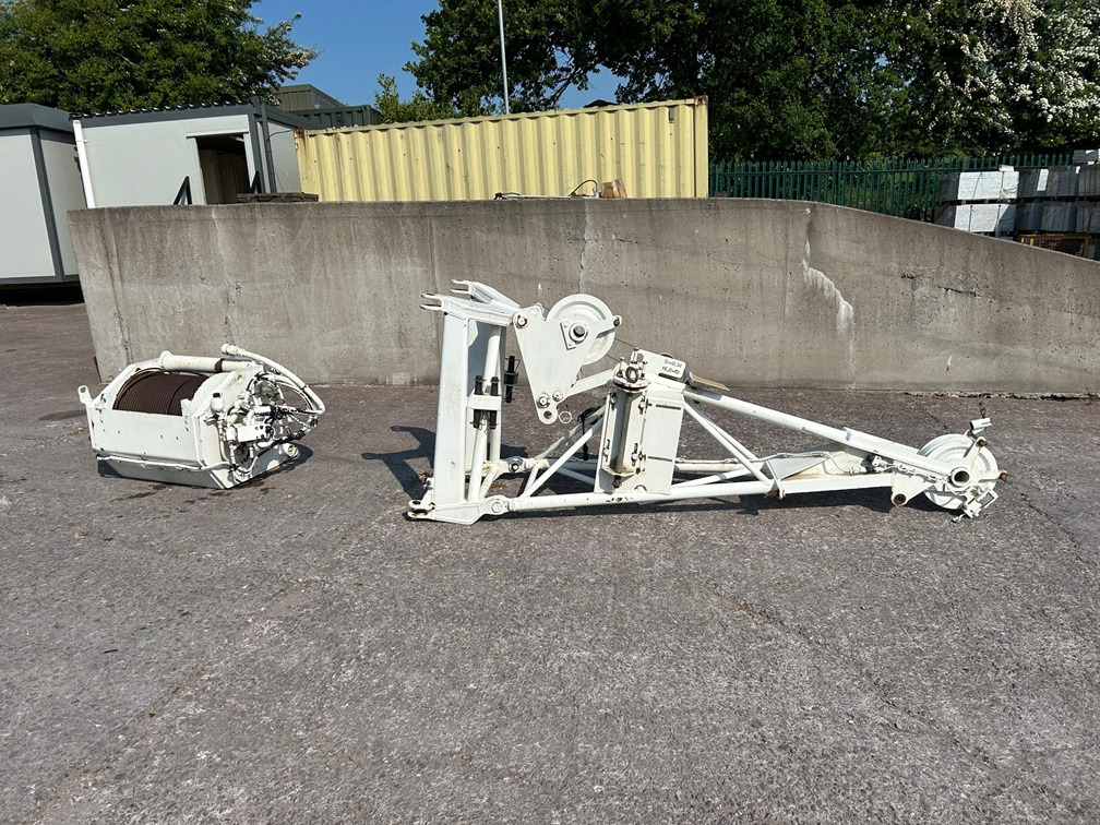 LIEBHERR Second Winch & 2.5 Meter Jib to suit LIEBHERR LTM1055-3.2 - Terepjáró autódaru: 1 kép. LIEBHERR Second Winch & 2.5 Meter Jib to suit LIEBHERR LTM1055-3.2 - Terepjáró autódaru: 1 kép.