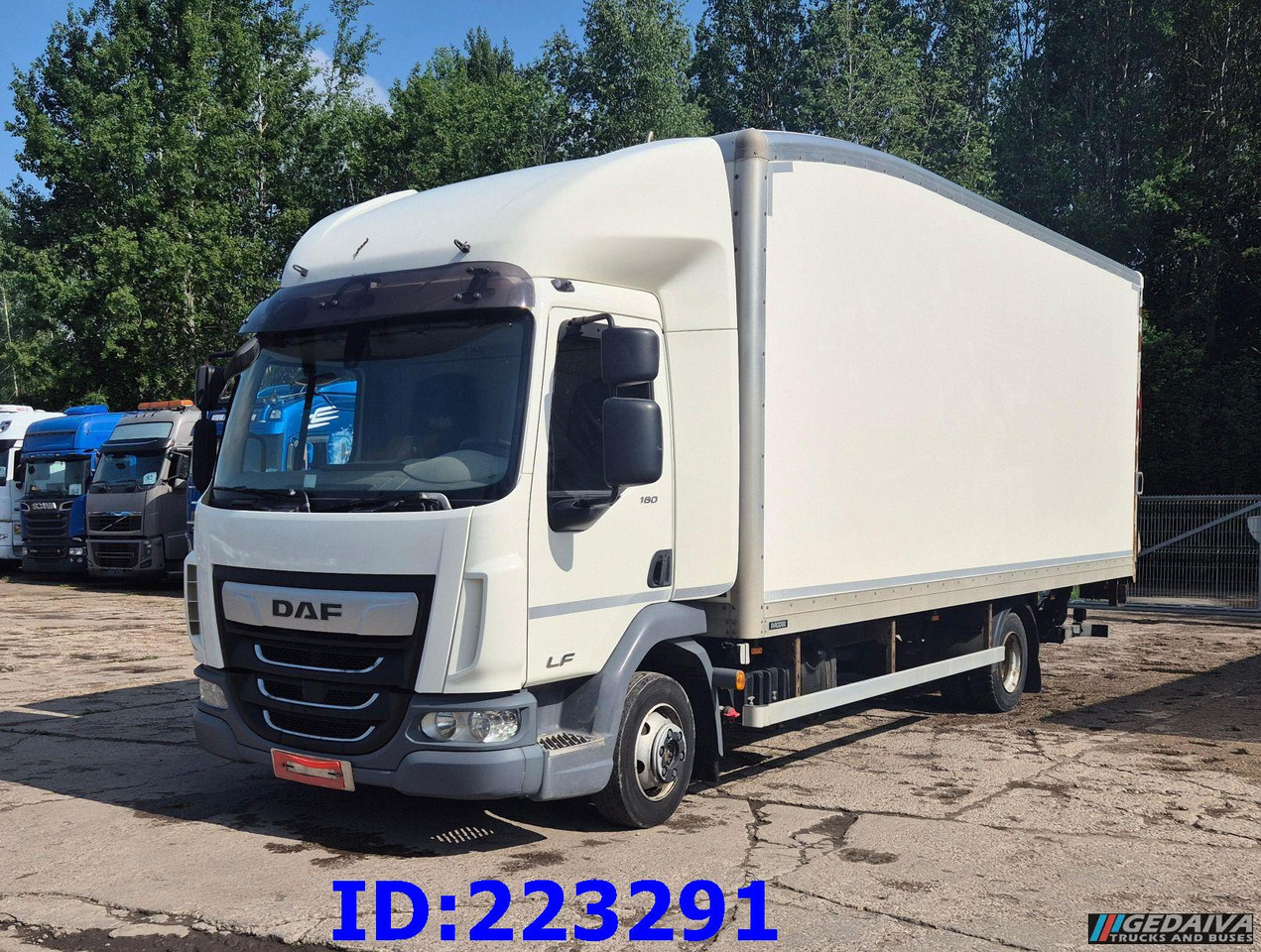 DAF LF 180 FA - Euro6 - Dobozos felépítményű teherautó: 1 kép. DAF LF 180 FA - Euro6 - Dobozos felépítményű teherautó: 1 kép.