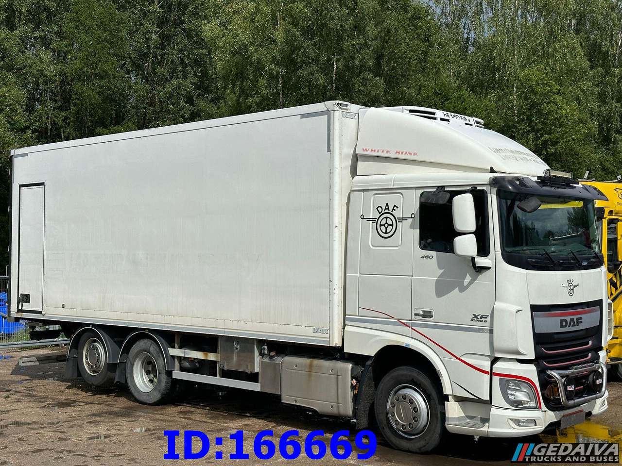 DAF XF 106.460 FAR 6X2 Euro6 - Hűtős teherautó: 4 kép. DAF XF 106.460 FAR 6X2 Euro6 - Hűtős teherautó: 4 kép.