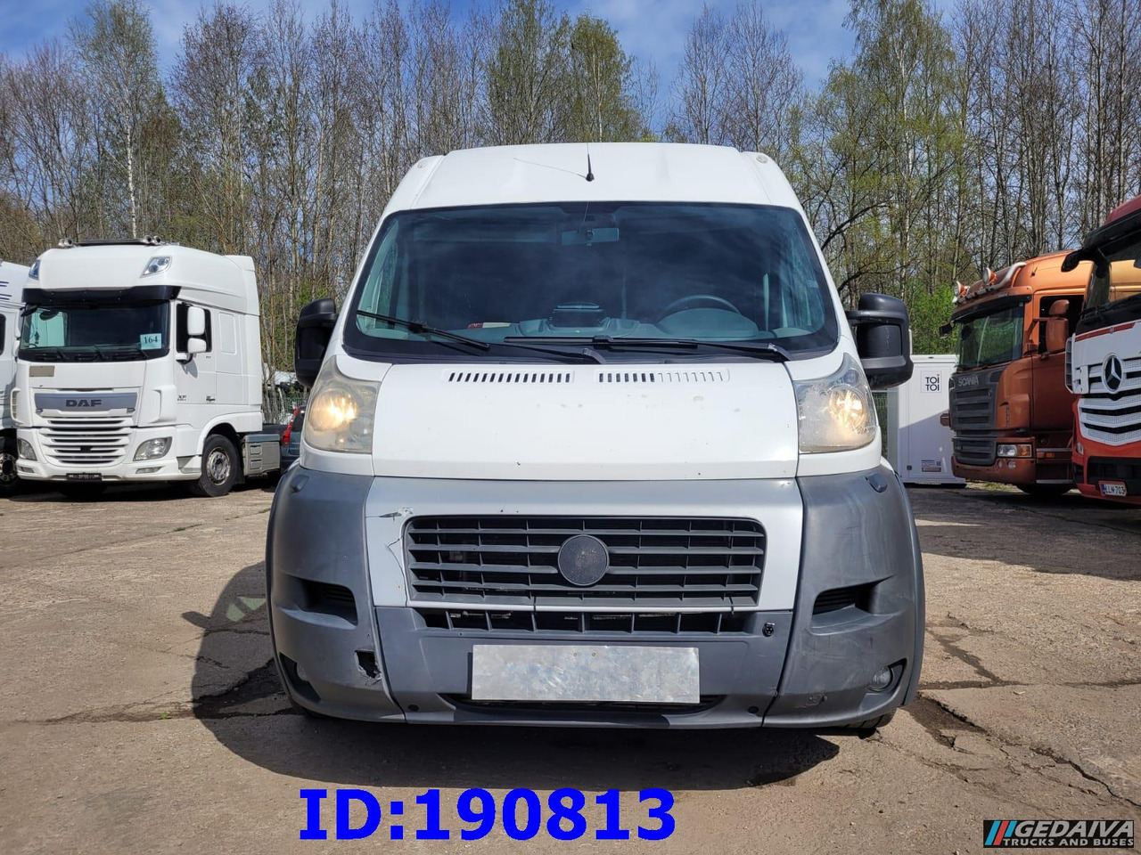 FIAT Ducato - VIP - 17 Seater - Távolsági busz: 2 kép. FIAT Ducato - VIP - 17 Seater - Távolsági busz: 2 kép.