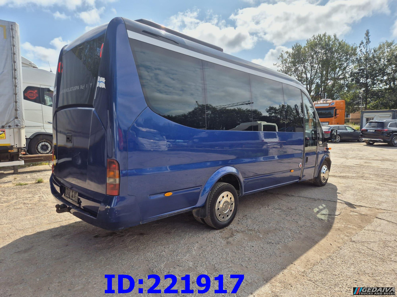 FORD Sunset VIP 17-seats - Távolsági busz: 1 kép. FORD Sunset VIP 17-seats - Távolsági busz: 1 kép.