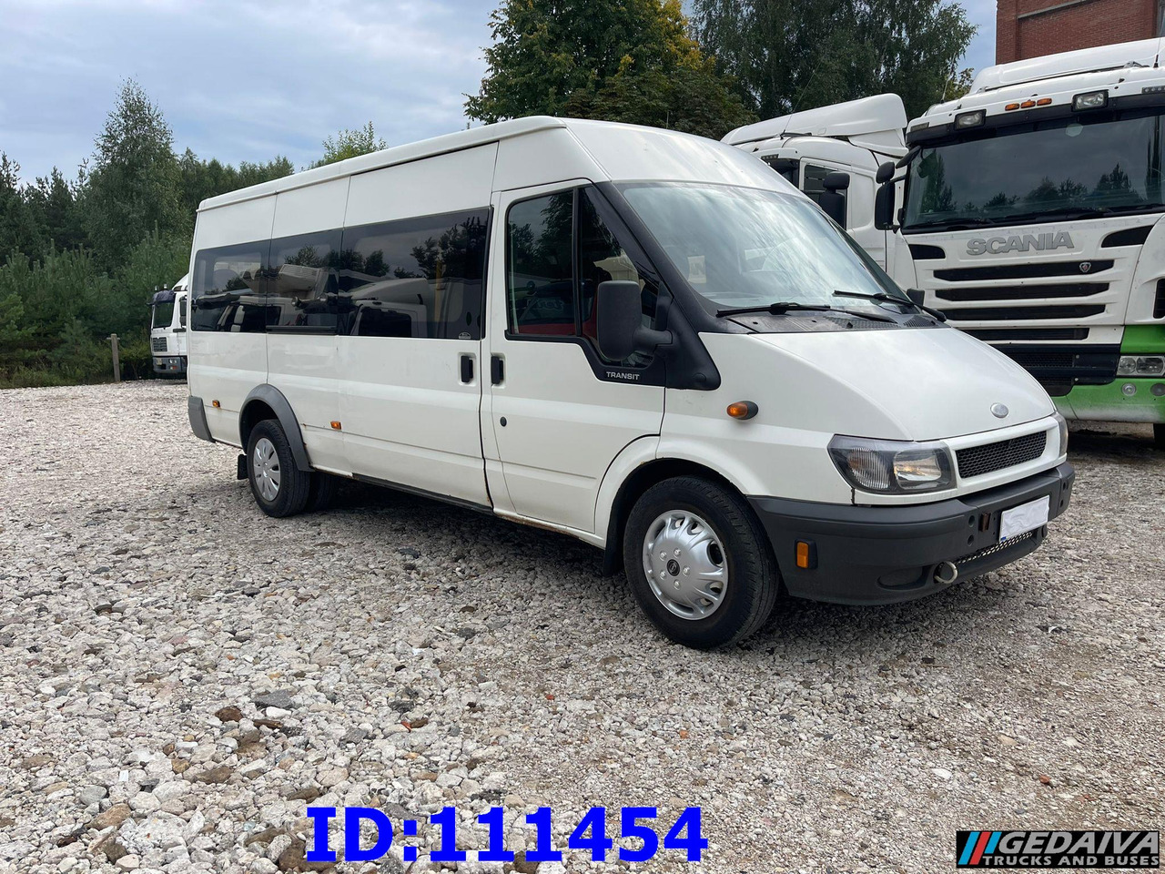 FORD Transit Manual 17-seater - Távolsági busz: 2 kép. FORD Transit Manual 17-seater - Távolsági busz: 2 kép.