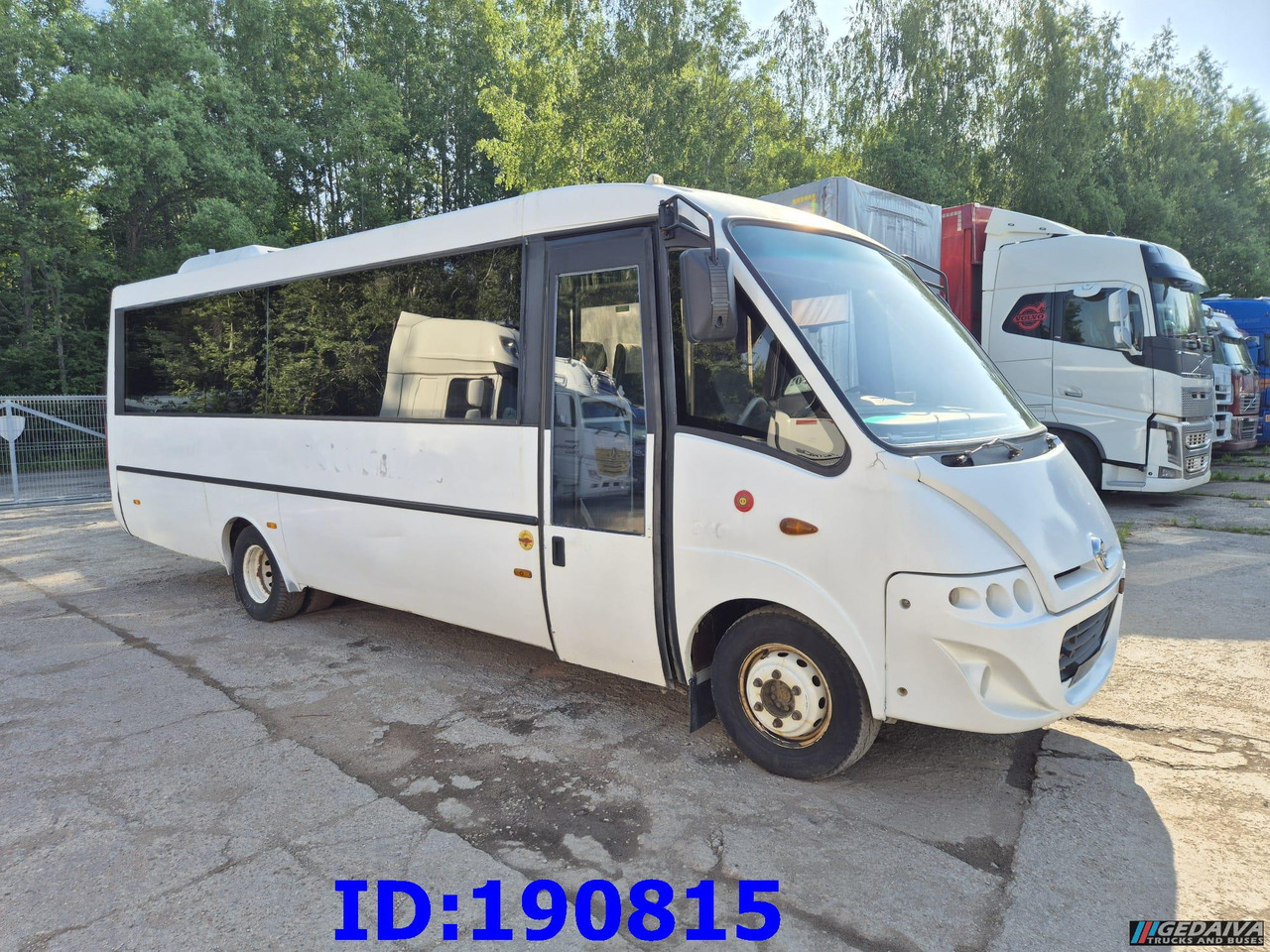 IVECO 65c18 Thesi Kapena 27place (Engine problem) - Távolsági busz: 1 kép. IVECO 65c18 Thesi Kapena 27place (Engine problem) - Távolsági busz: 1 kép.