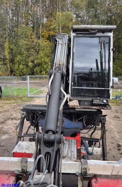 KESLA 2010T - 10M. - Rakodódaru: 4 kép. KESLA 2010T - 10M. - Rakodódaru: 4 kép.