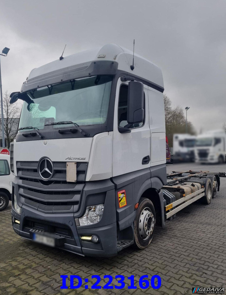 MERCEDES-BENZ Actros 2542 BDF Euro6 - Alvaz teherautó: 1 kép. MERCEDES-BENZ Actros 2542 BDF Euro6 - Alvaz teherautó: 1 kép.