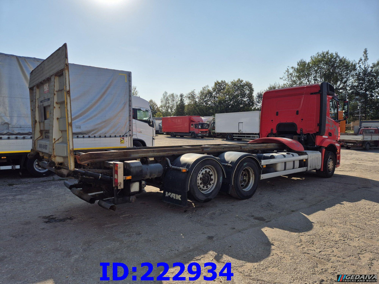 MERCEDES-BENZ Actros 2545 6x2 Euro5 - Alvaz teherautó: 5 kép. MERCEDES-BENZ Actros 2545 6x2 Euro5 - Alvaz teherautó: 5 kép.