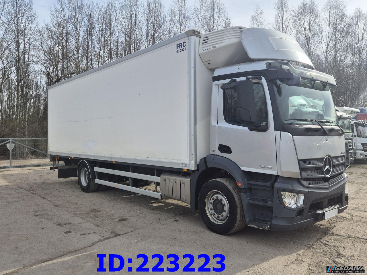 MERCEDES-BENZ Antos 1830 FRC Euro6 - Hűtős teherautó: 4 kép. MERCEDES-BENZ Antos 1830 FRC Euro6 - Hűtős teherautó: 4 kép.