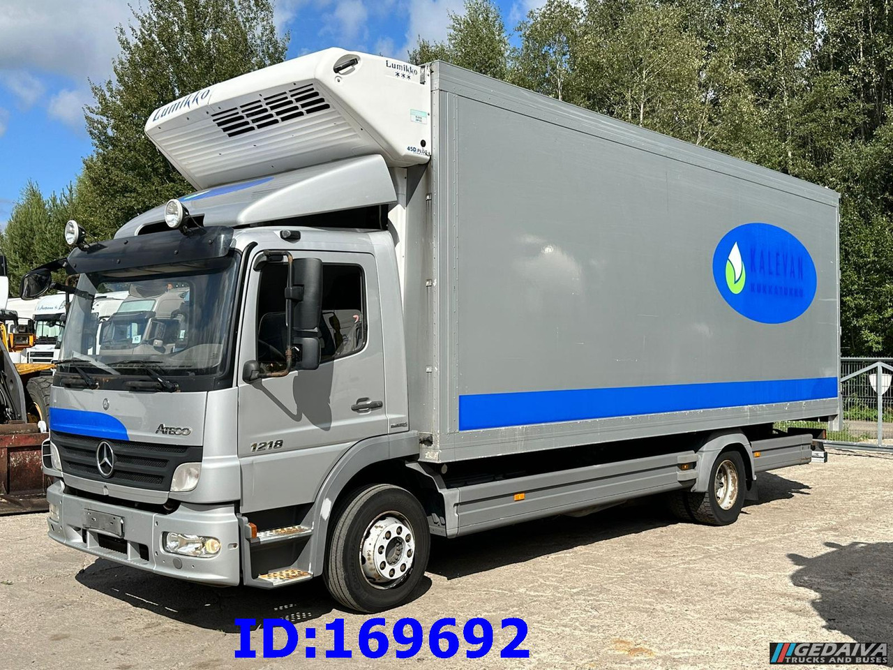 MERCEDES-BENZ Atego 1218 - Euro5 - Hűtős teherautó: 1 kép. MERCEDES-BENZ Atego 1218 - Euro5 - Hűtős teherautó: 1 kép.