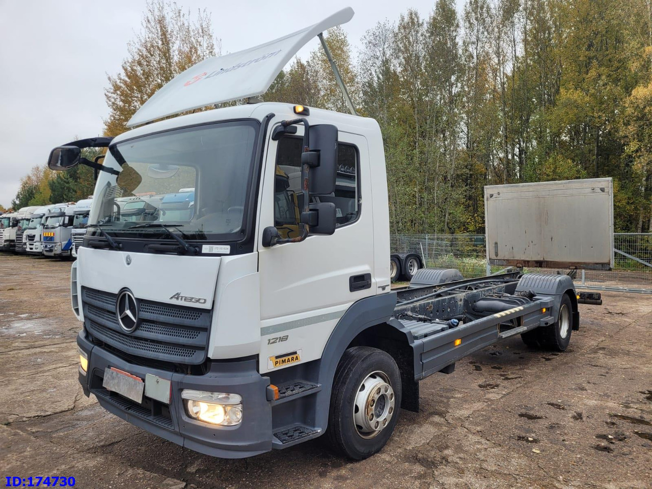 MERCEDES-BENZ Atego 1218 - Euro6 - Manual - Full Steel - Alvaz teherautó: 1 kép. MERCEDES-BENZ Atego 1218 - Euro6 - Manual - Full Steel - Alvaz teherautó: 1 kép.