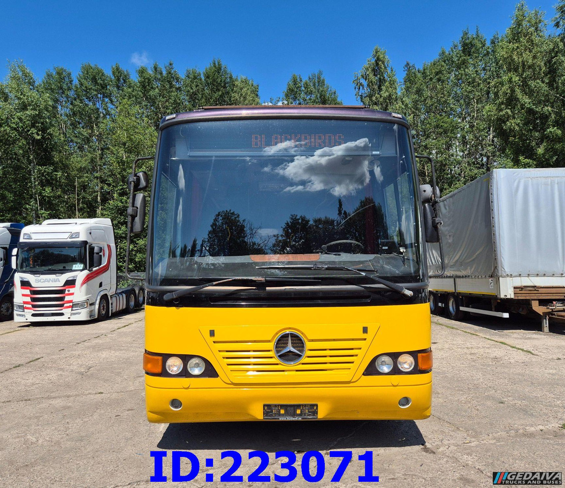 MERCEDES-BENZ Atego / Tourino / Sunrider 33 place - Távolsági busz: 2 kép. MERCEDES-BENZ Atego / Tourino / Sunrider 33 place - Távolsági busz: 2 kép.