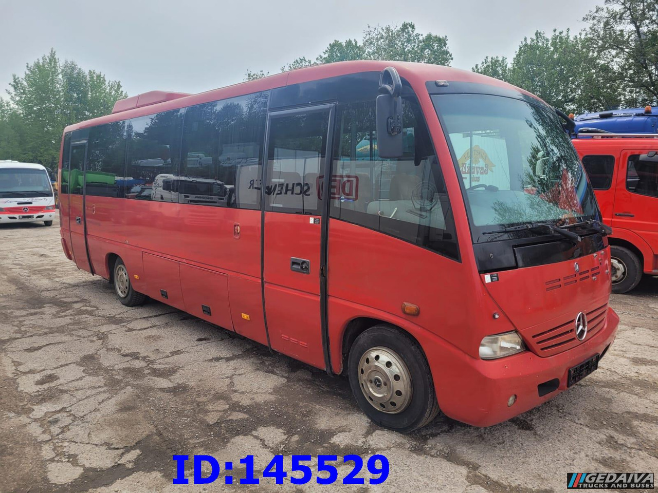 MERCEDES-BENZ Medio 26 Seat - Távolsági busz: 3 kép. MERCEDES-BENZ Medio 26 Seat - Távolsági busz: 3 kép.