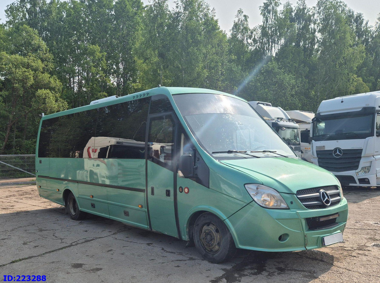 MERCEDES-BENZ Prospector Rosero Sunrider Vario 818 Euro5 - Távolsági busz: 1 kép. MERCEDES-BENZ Prospector Rosero Sunrider Vario 818 Euro5 - Távolsági busz: 1 kép.