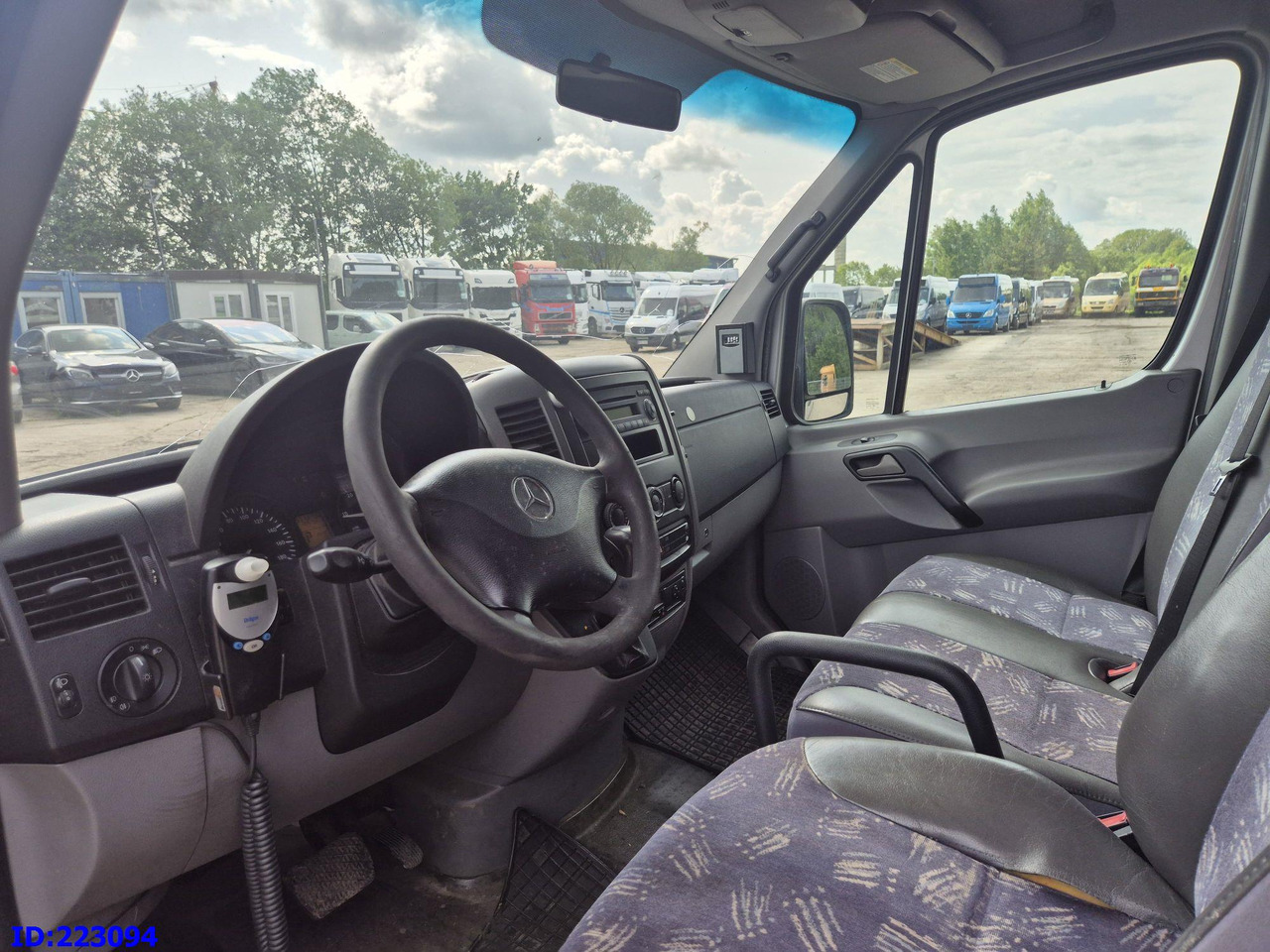 Távolsági busz MERCEDES-BENZ Sprinter 315 Prostyle: 8 kép.