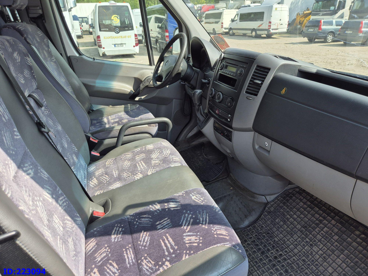 Távolsági busz MERCEDES-BENZ Sprinter 315 Prostyle: 11 kép.