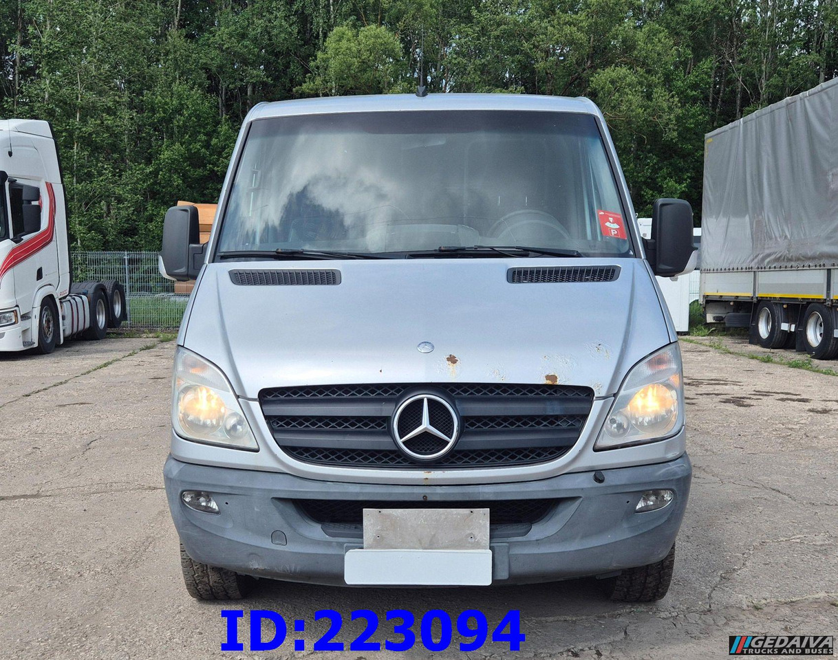 MERCEDES-BENZ Sprinter 315 Prostyle - Távolsági busz: 2 kép. MERCEDES-BENZ Sprinter 315 Prostyle - Távolsági busz: 2 kép.