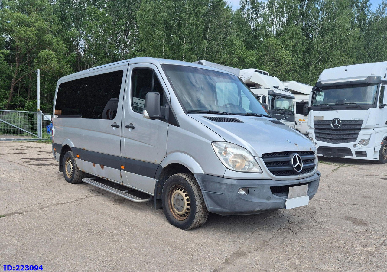 MERCEDES-BENZ Sprinter 315 Prostyle - Távolsági busz: 4 kép. MERCEDES-BENZ Sprinter 315 Prostyle - Távolsági busz: 4 kép.