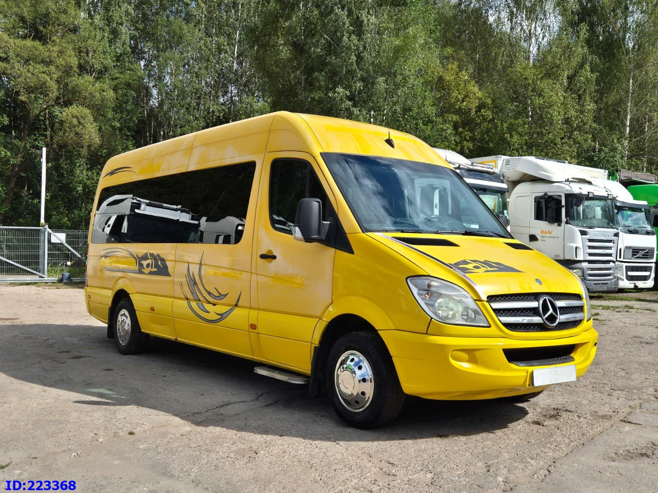 MERCEDES-BENZ Sprinter 316 - 15 Place - Euro5 (Engine defect) - Távolsági busz: 4 kép. MERCEDES-BENZ Sprinter 316 - 15 Place - Euro5 (Engine defect) - Távolsági busz: 4 kép.