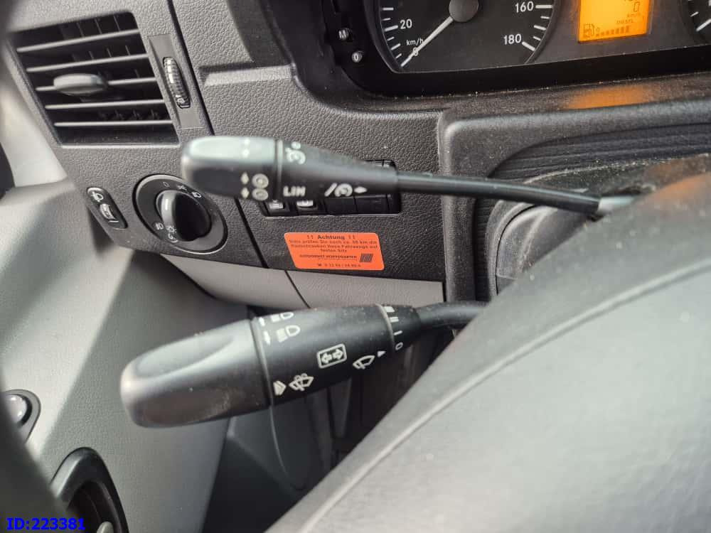 Duplakabinos kisteherautó MERCEDES-BENZ Sprinter 316 Euro 6: 12 kép.