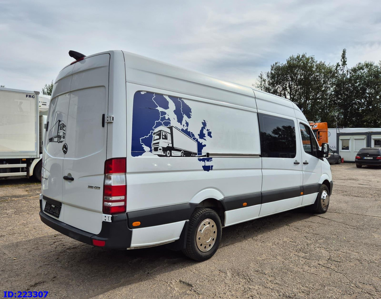 MERCEDES-BENZ Sprinter 316 Euro6 - Duplakabinos kisteherautó: 5 kép. MERCEDES-BENZ Sprinter 316 Euro6 - Duplakabinos kisteherautó: 5 kép.