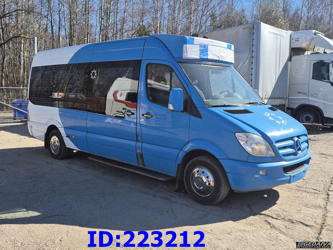 MERCEDES-BENZ Sprinter 316 VIP Euro5 - Távolsági busz: 1 kép. MERCEDES-BENZ Sprinter 316 VIP Euro5 - Távolsági busz: 1 kép.