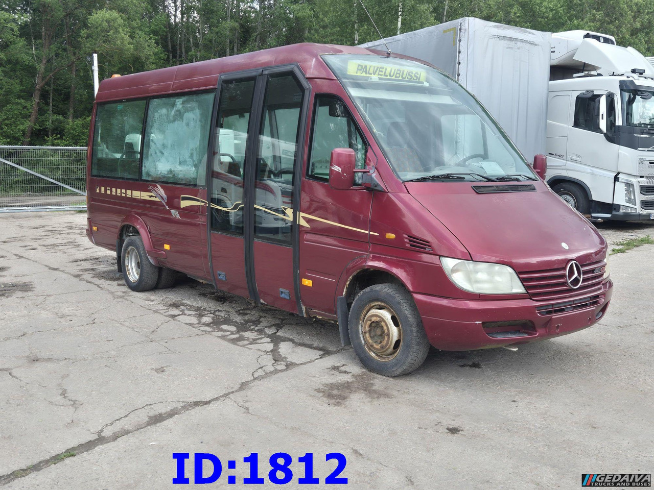 MERCEDES-BENZ Sprinter 413 - 17 Place - Minibusz, Kisbusz: 1 kép. MERCEDES-BENZ Sprinter 413 - 17 Place - Minibusz, Kisbusz: 1 kép.