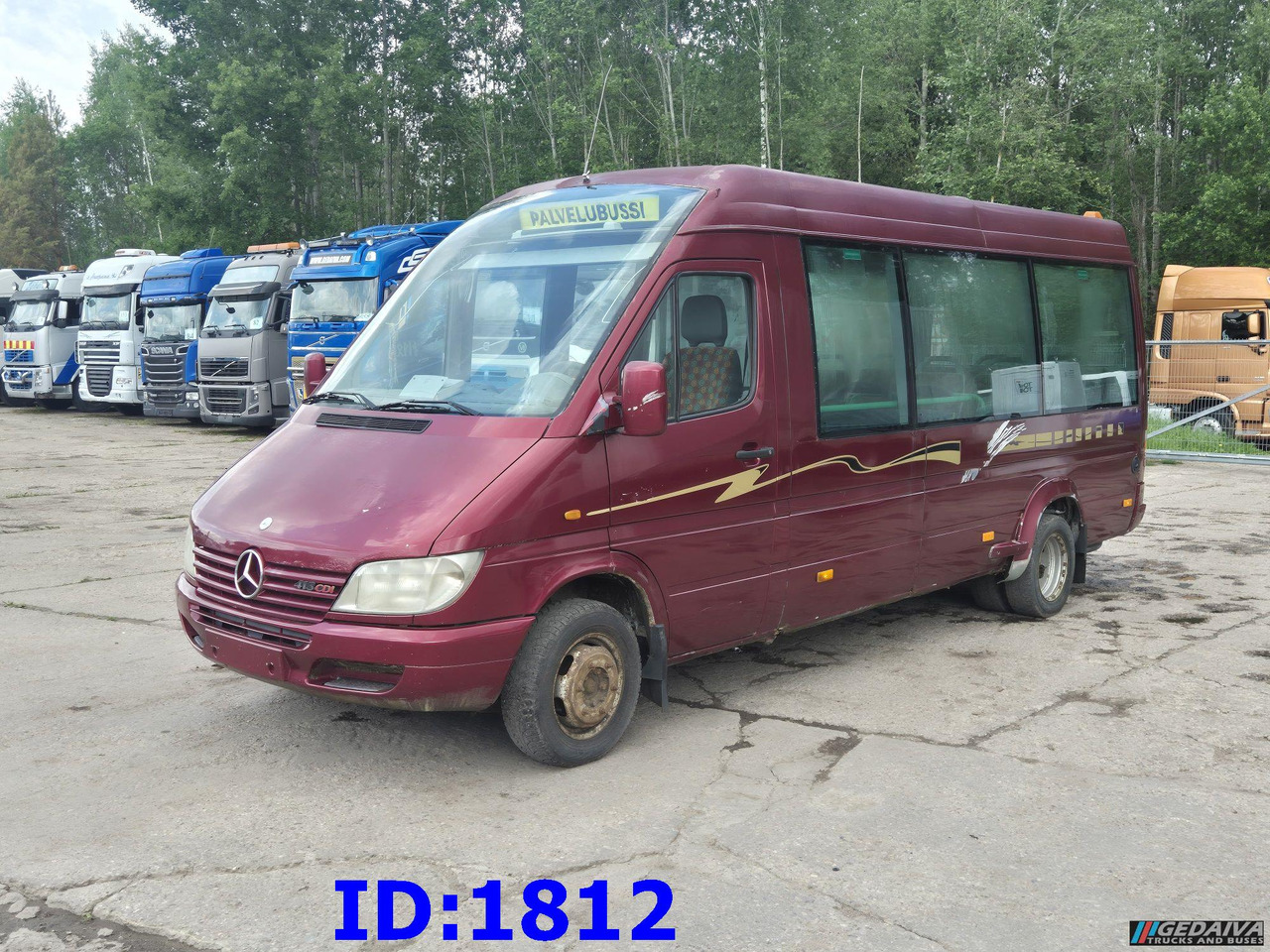 MERCEDES-BENZ Sprinter 413 - 17 Place - Minibusz, Kisbusz: 3 kép. MERCEDES-BENZ Sprinter 413 - 17 Place - Minibusz, Kisbusz: 3 kép.