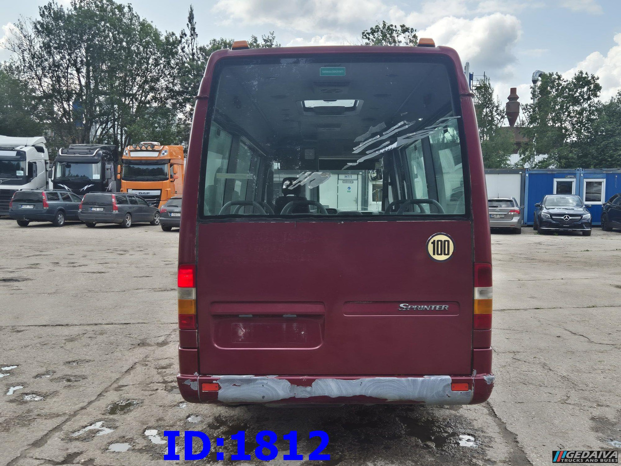 MERCEDES-BENZ Sprinter 413 - 17 Place - Minibusz, Kisbusz: 5 kép. MERCEDES-BENZ Sprinter 413 - 17 Place - Minibusz, Kisbusz: 5 kép.