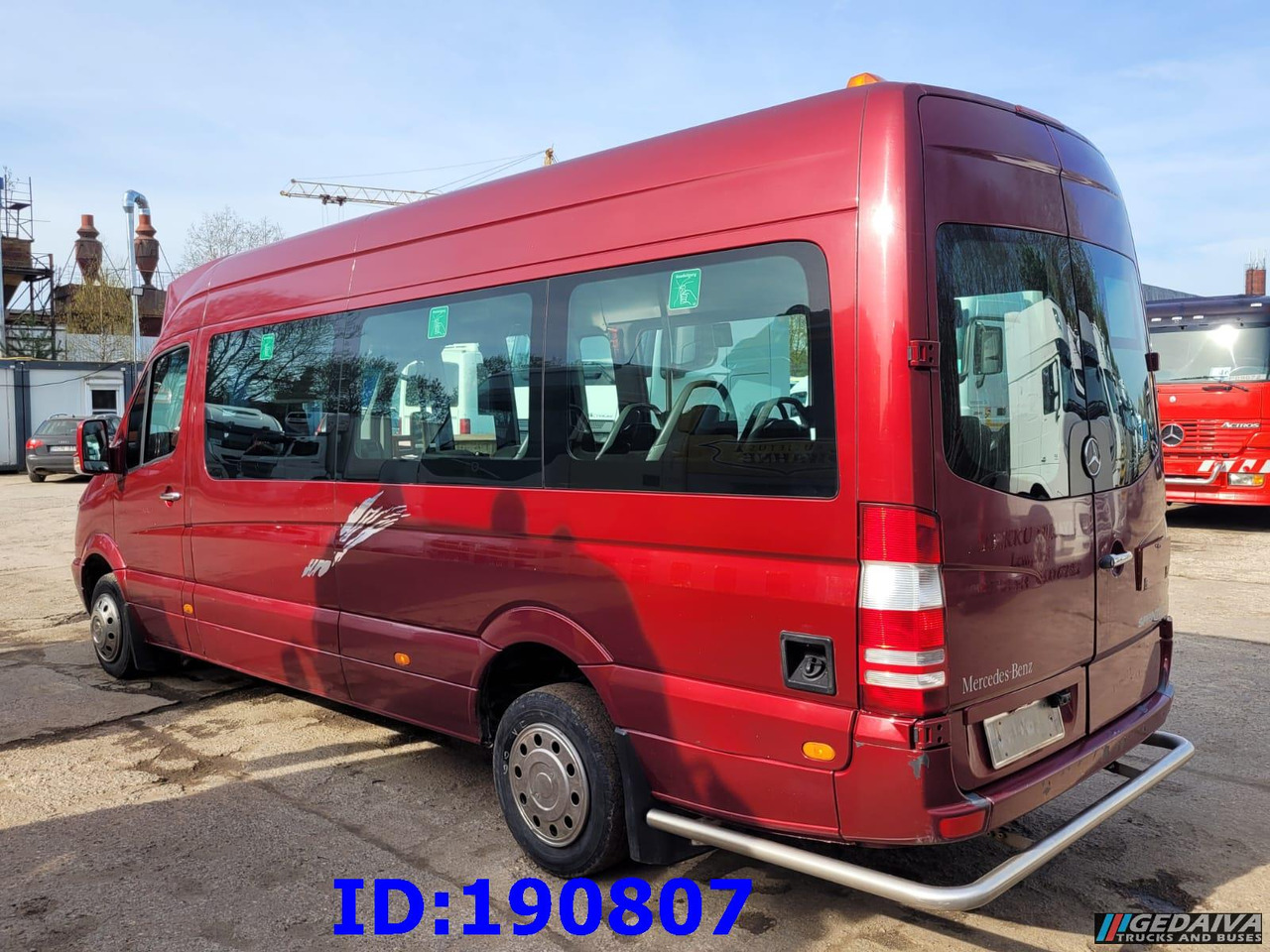 MERCEDES-BENZ Sprinter 516 City35 Euro5 22 Place - Városi busz: 5 kép. MERCEDES-BENZ Sprinter 516 City35 Euro5 22 Place - Városi busz: 5 kép.