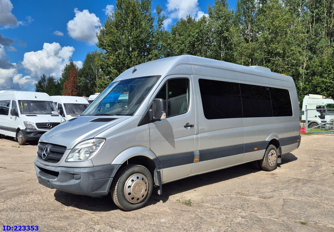 MERCEDES-BENZ Sprinter 518 - 23 Seater - Távolsági busz: 1 kép. MERCEDES-BENZ Sprinter 518 - 23 Seater - Távolsági busz: 1 kép.