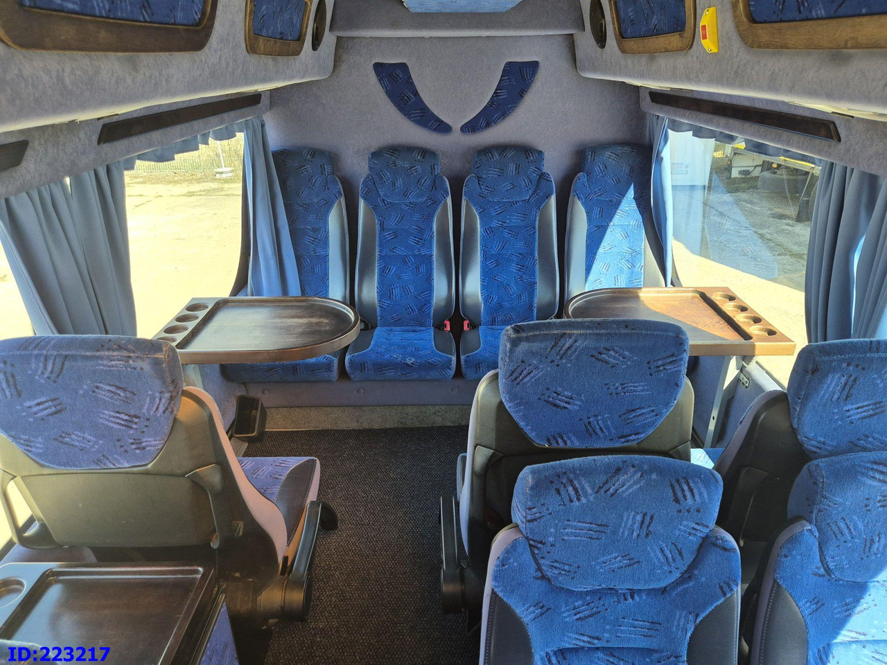 Távolsági busz MERCEDES-BENZ Sprinter 518 VIP Prostyle 17-Place (Motor defekt): 20 kép.