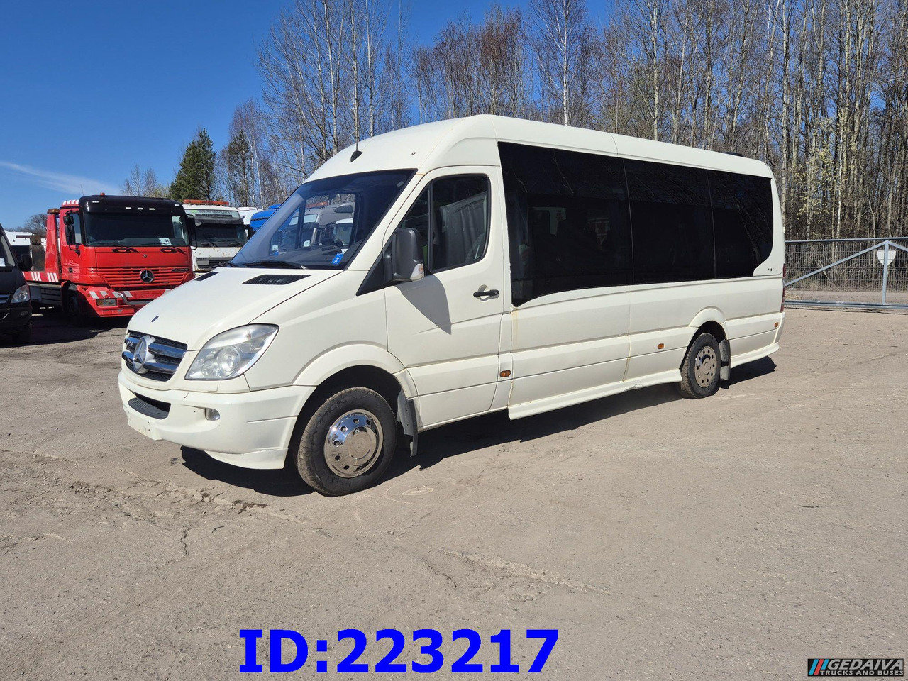 MERCEDES-BENZ Sprinter 518 VIP Prostyle 17-Place (Motor defekt) - Távolsági busz: 1 kép. MERCEDES-BENZ Sprinter 518 VIP Prostyle 17-Place (Motor defekt) - Távolsági busz: 1 kép.