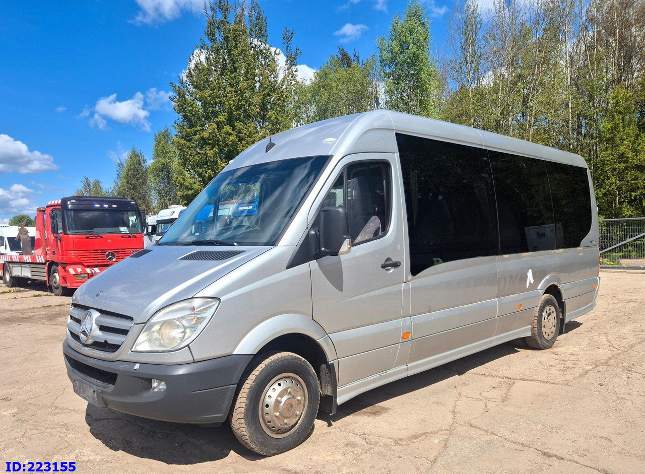 MERCEDES-BENZ Sprinter 519 - Prostyle VIP - 17-seater - Távolsági busz: 1 kép. MERCEDES-BENZ Sprinter 519 - Prostyle VIP - 17-seater - Távolsági busz: 1 kép.