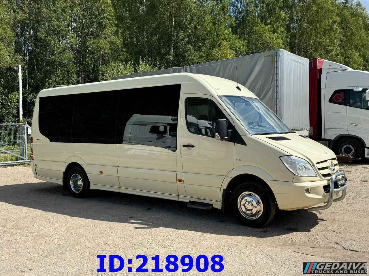 MERCEDES-BENZ Sprinter 519 VIP 18-Place Prostyle Euro5 - Távolsági busz: 5 kép. MERCEDES-BENZ Sprinter 519 VIP 18-Place Prostyle Euro5 - Távolsági busz: 5 kép.