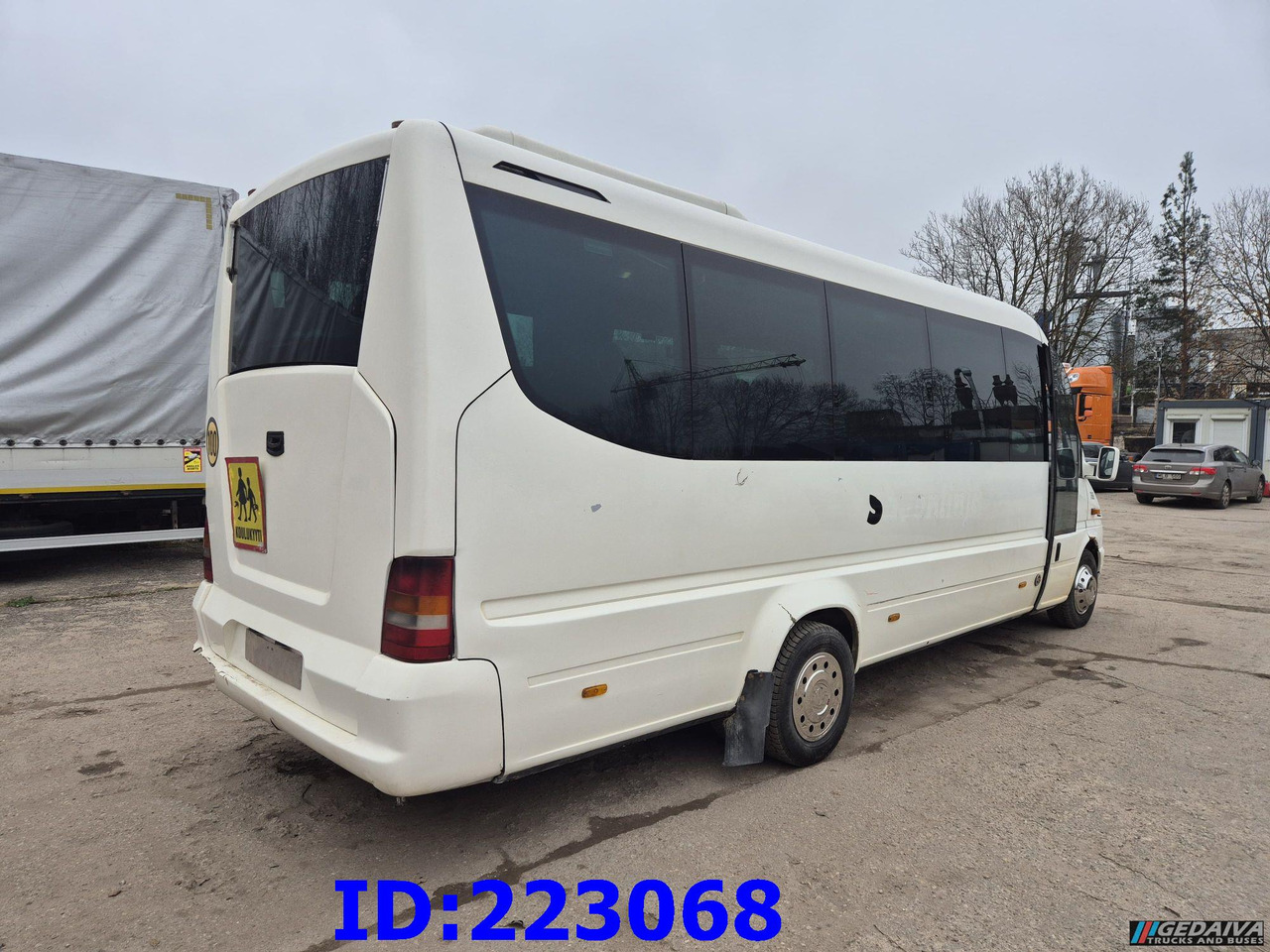 MERCEDES-BENZ Sprinter 616 Sunset 23-Seater - Távolsági busz: 5 kép. MERCEDES-BENZ Sprinter 616 Sunset 23-Seater - Távolsági busz: 5 kép.