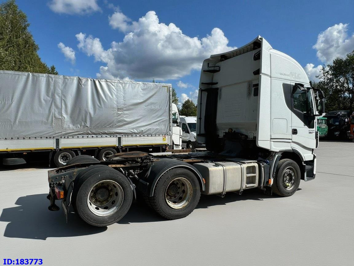 IVECO Stralis 560 6X2 Euro6 - Nyergesvontató: 5 kép. IVECO Stralis 560 6X2 Euro6 - Nyergesvontató: 5 kép.