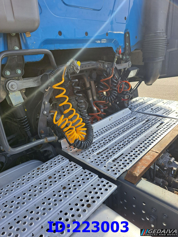 Nyergesvontató MERCEDES-BENZ Actros 1842 MEGA Euro6: 6 kép.