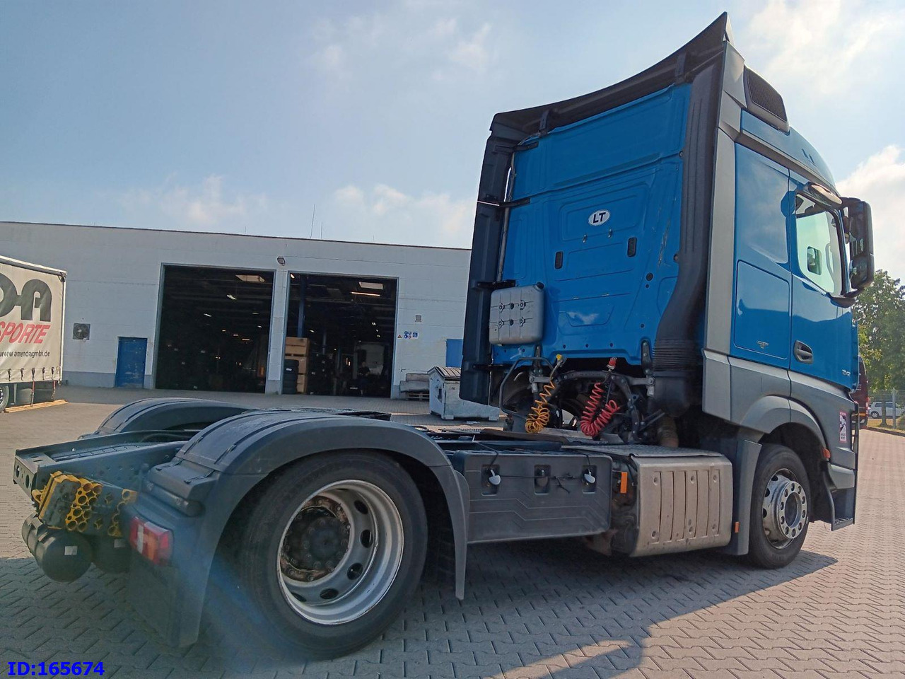 MERCEDES-BENZ Actros 1842 - Mega - Euro6 - Nyergesvontató: 5 kép. MERCEDES-BENZ Actros 1842 - Mega - Euro6 - Nyergesvontató: 5 kép.