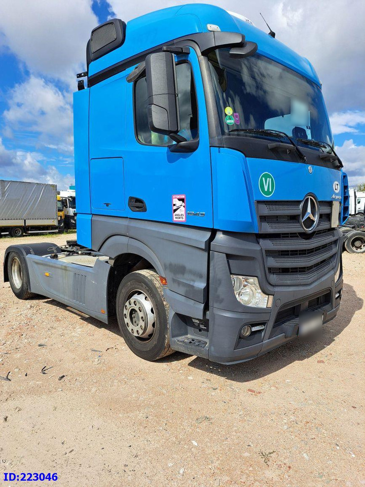 MERCEDES-BENZ Actros 1843 Euro6 - Nyergesvontató: 4 kép. MERCEDES-BENZ Actros 1843 Euro6 - Nyergesvontató: 4 kép.