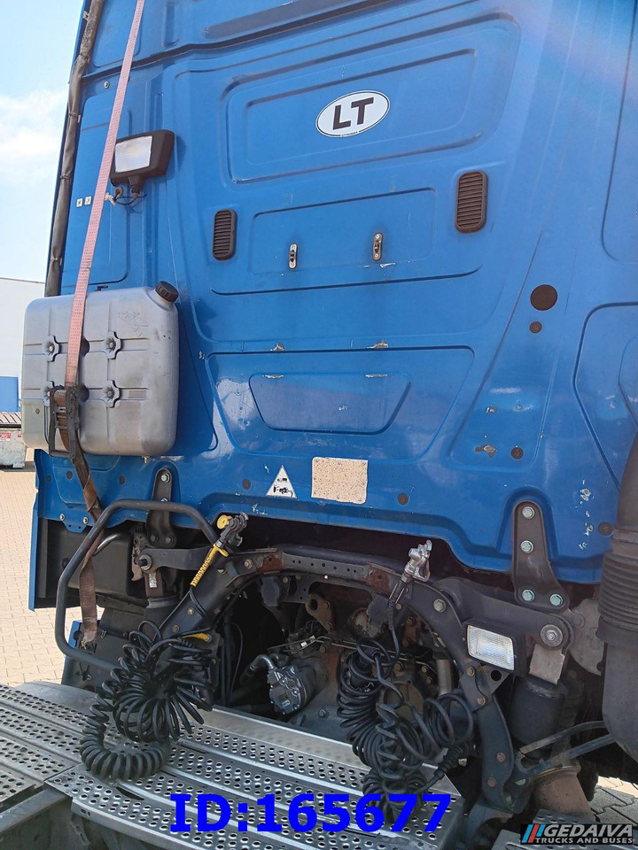 MERCEDES-BENZ Actros 1845 - Mega - Euro6 - Nyergesvontató: 5 kép. MERCEDES-BENZ Actros 1845 - Mega - Euro6 - Nyergesvontató: 5 kép.