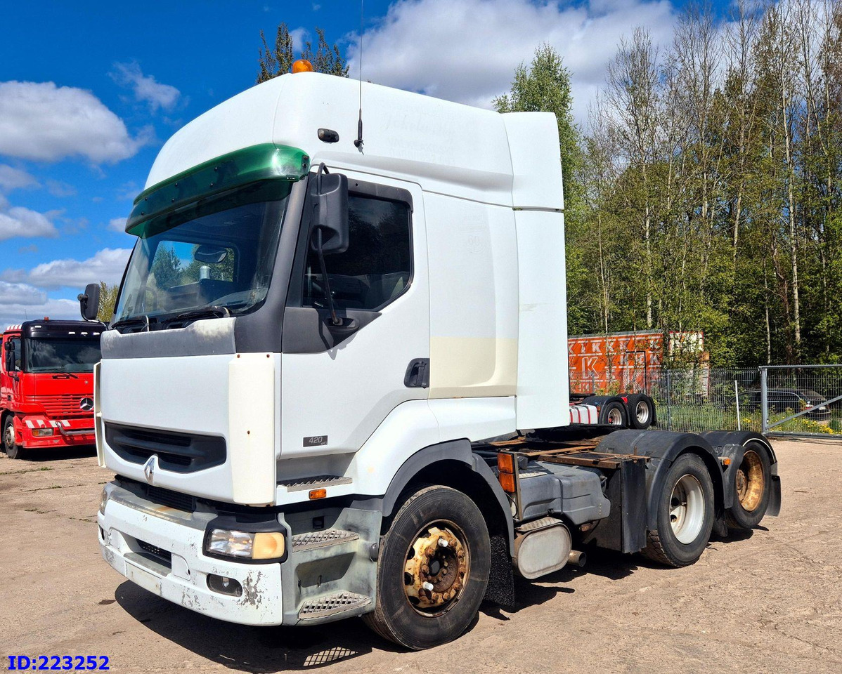 RENAULT Premium 420 6x2 Manual - Nyergesvontató: 1 kép. RENAULT Premium 420 6x2 Manual - Nyergesvontató: 1 kép.