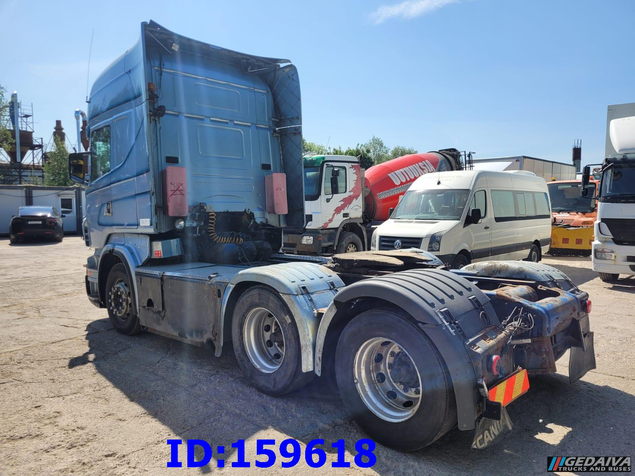 SCANIA R620 6x4 Retarder - Nyergesvontató: 5 kép. SCANIA R620 6x4 Retarder - Nyergesvontató: 5 kép.