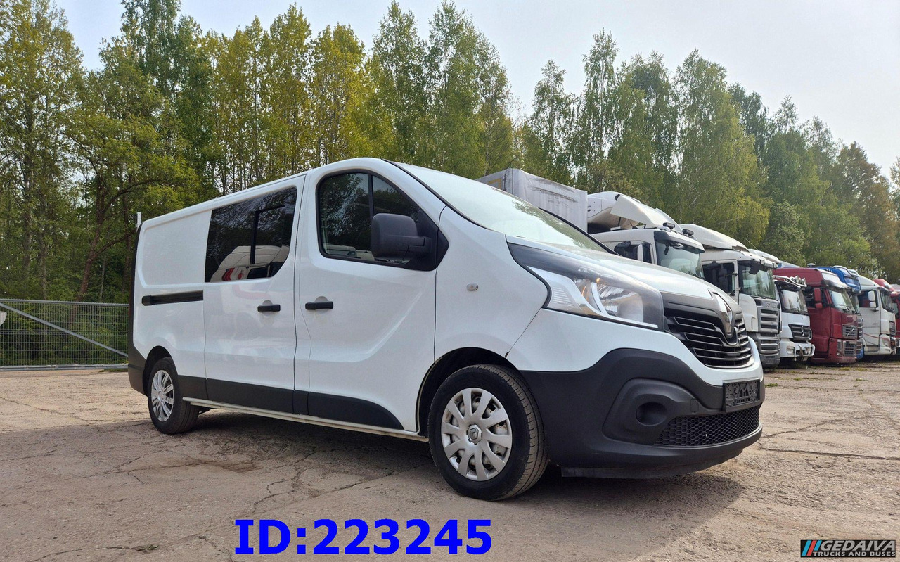RENAULT Trafic Euro6 - Duplakabinos kisteherautó: 4 kép. RENAULT Trafic Euro6 - Duplakabinos kisteherautó: 4 kép.