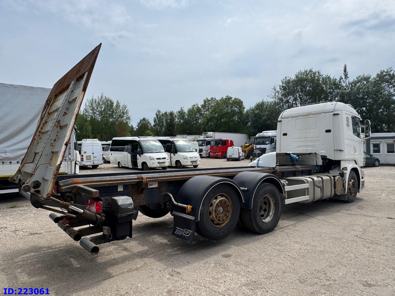 SCANIA R480 6X2 3 Pedals - Alvaz teherautó: 5 kép. SCANIA R480 6X2 3 Pedals - Alvaz teherautó: 5 kép.