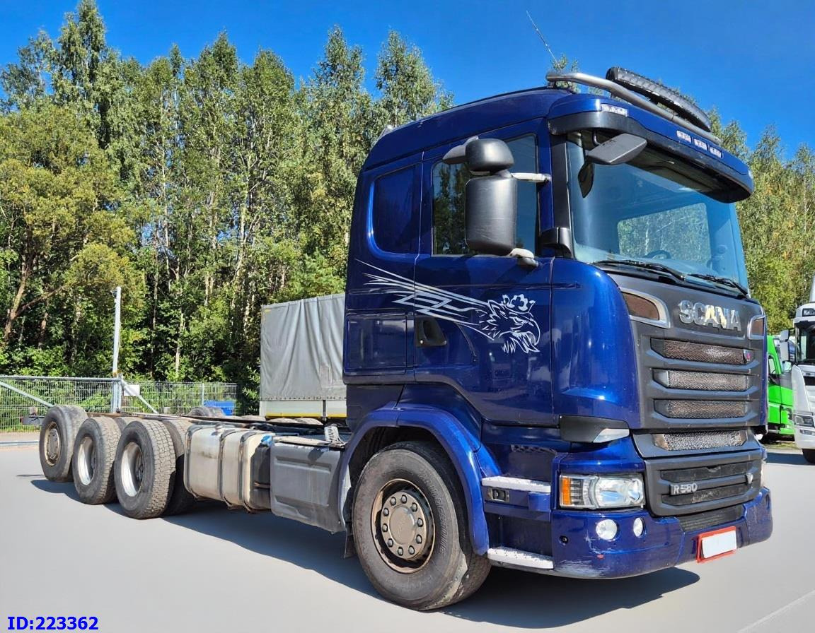 SCANIA R580 8x4 Euro6 Retarder - Alvaz teherautó: 4 kép. SCANIA R580 8x4 Euro6 Retarder - Alvaz teherautó: 4 kép.